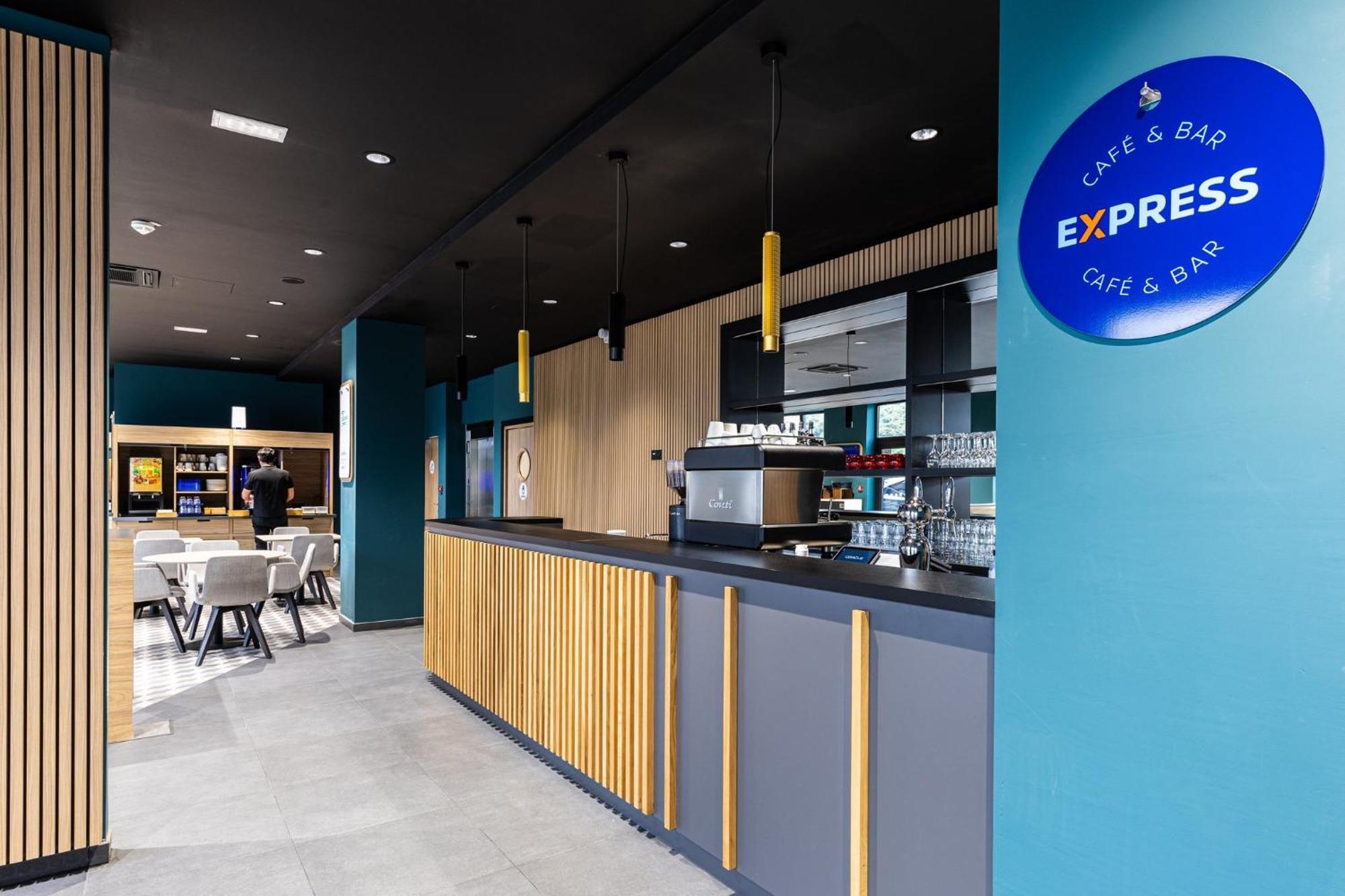 Holiday Inn Express Ajaccio By Ihg Buitenkant foto