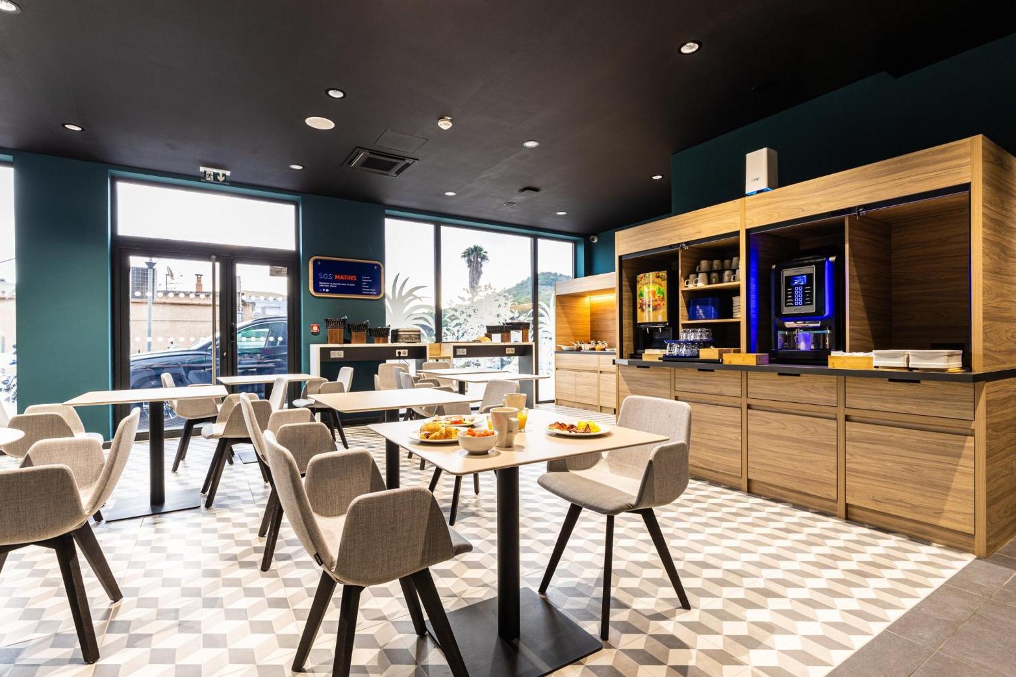 Holiday Inn Express Ajaccio By Ihg Buitenkant foto