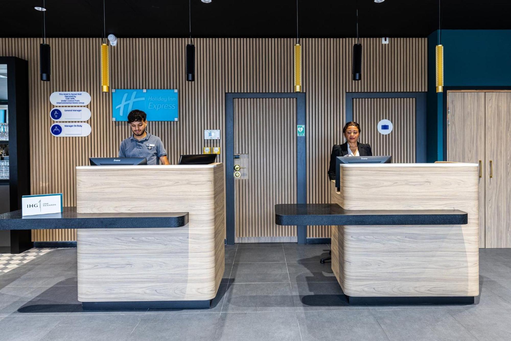 Holiday Inn Express Ajaccio By Ihg Buitenkant foto