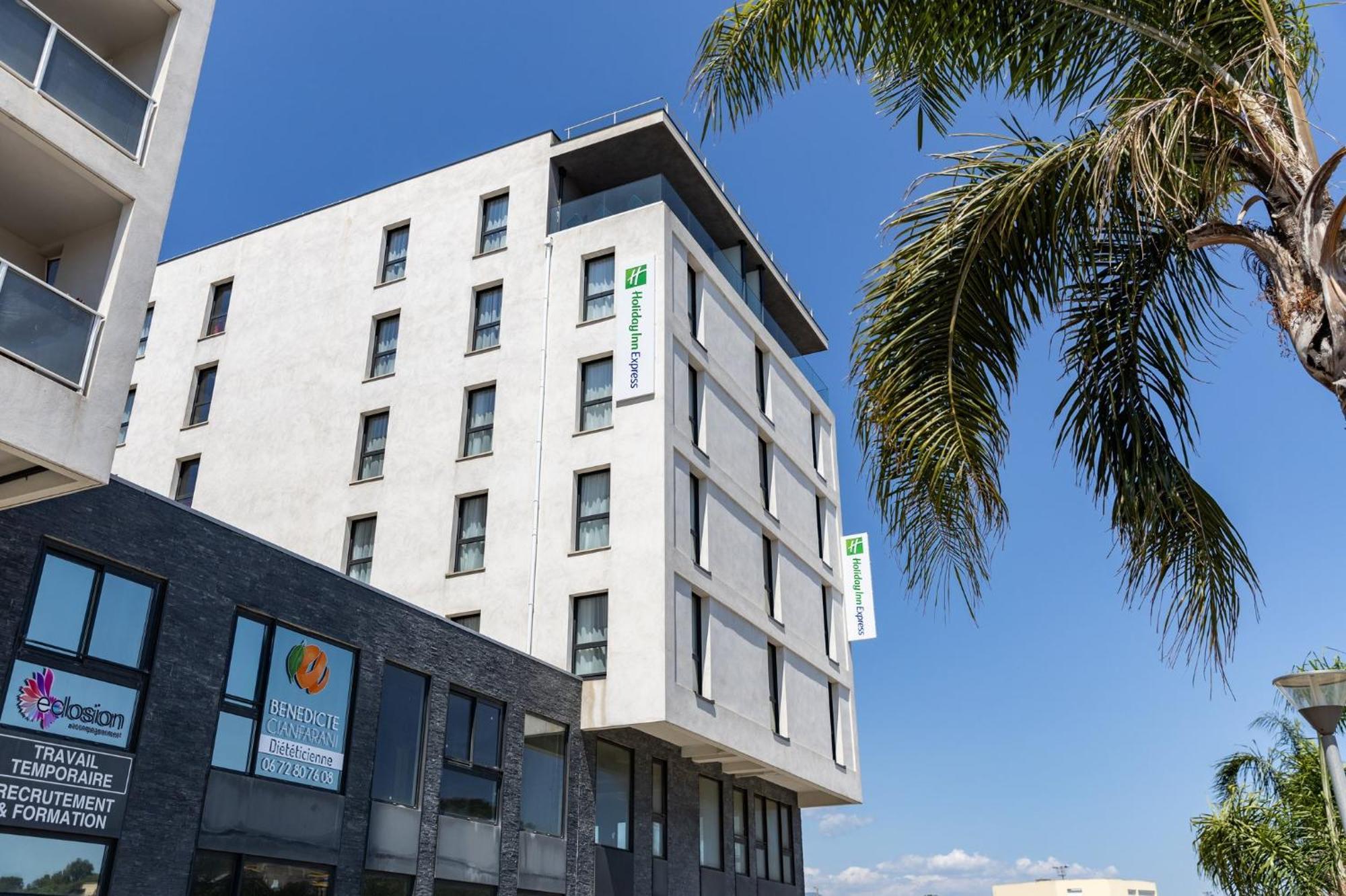 Holiday Inn Express Ajaccio By Ihg Buitenkant foto